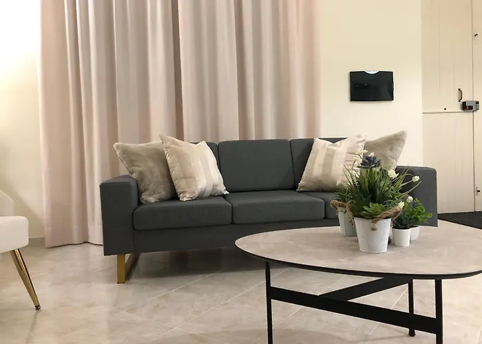 Nuraghe House 36 בית נופש קליארי